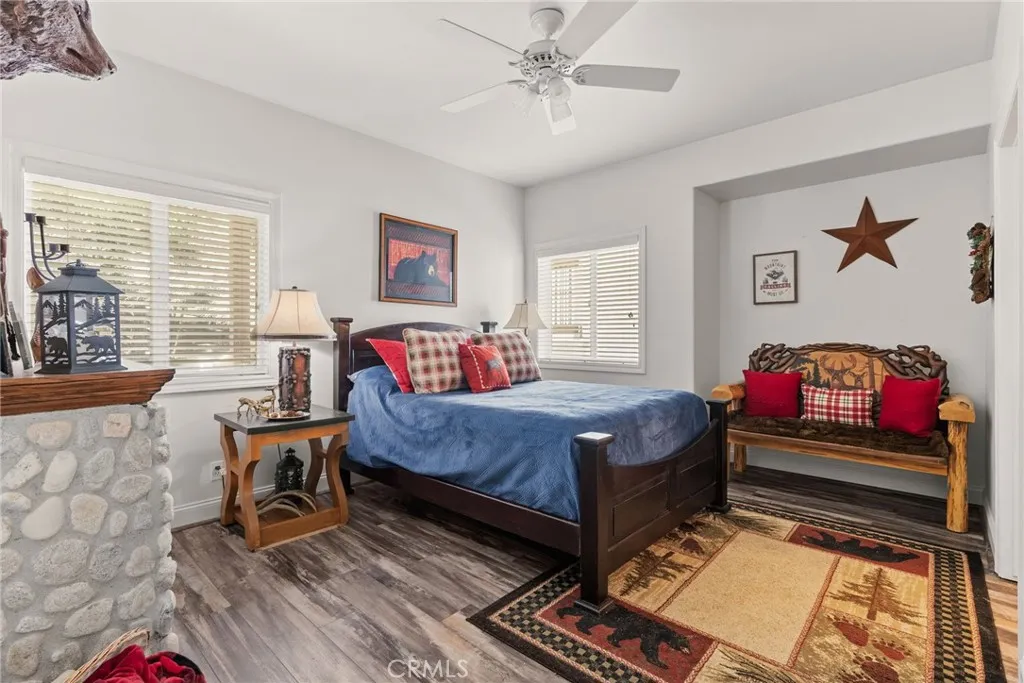 343 Garden Drive, Lake Arrowhead, California 92352 home-pic-24